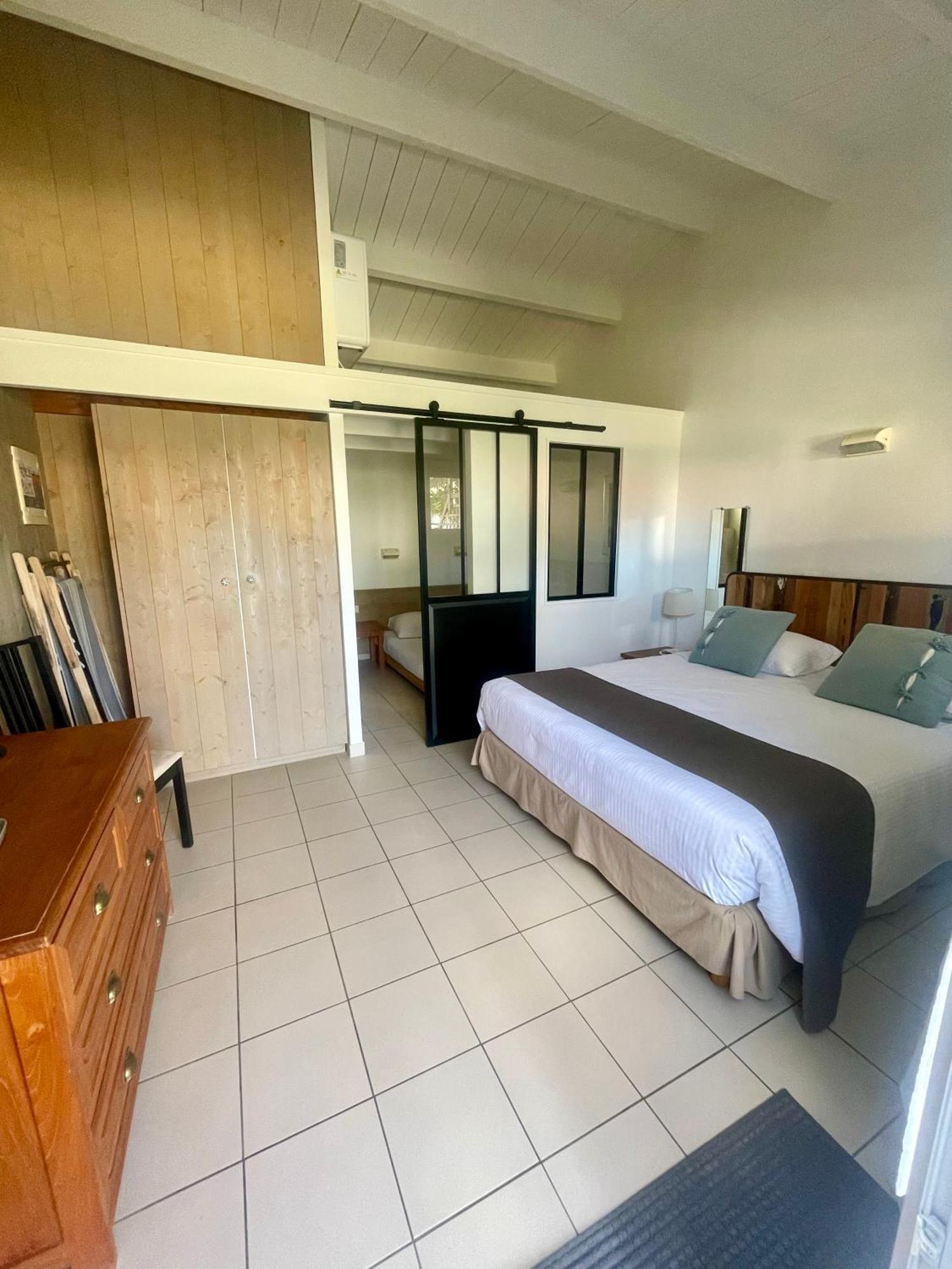 La Villa - Hotel Bien Etre Le Bois-Plage-en-Re Bagian luar foto